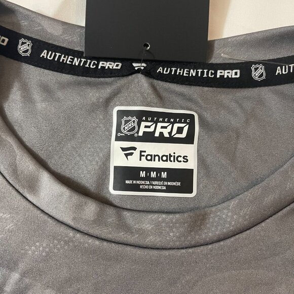 NHL Authentic PRO. FNATICS, Size M, gray color. Made in Indonesia. - Picture 4 of 9